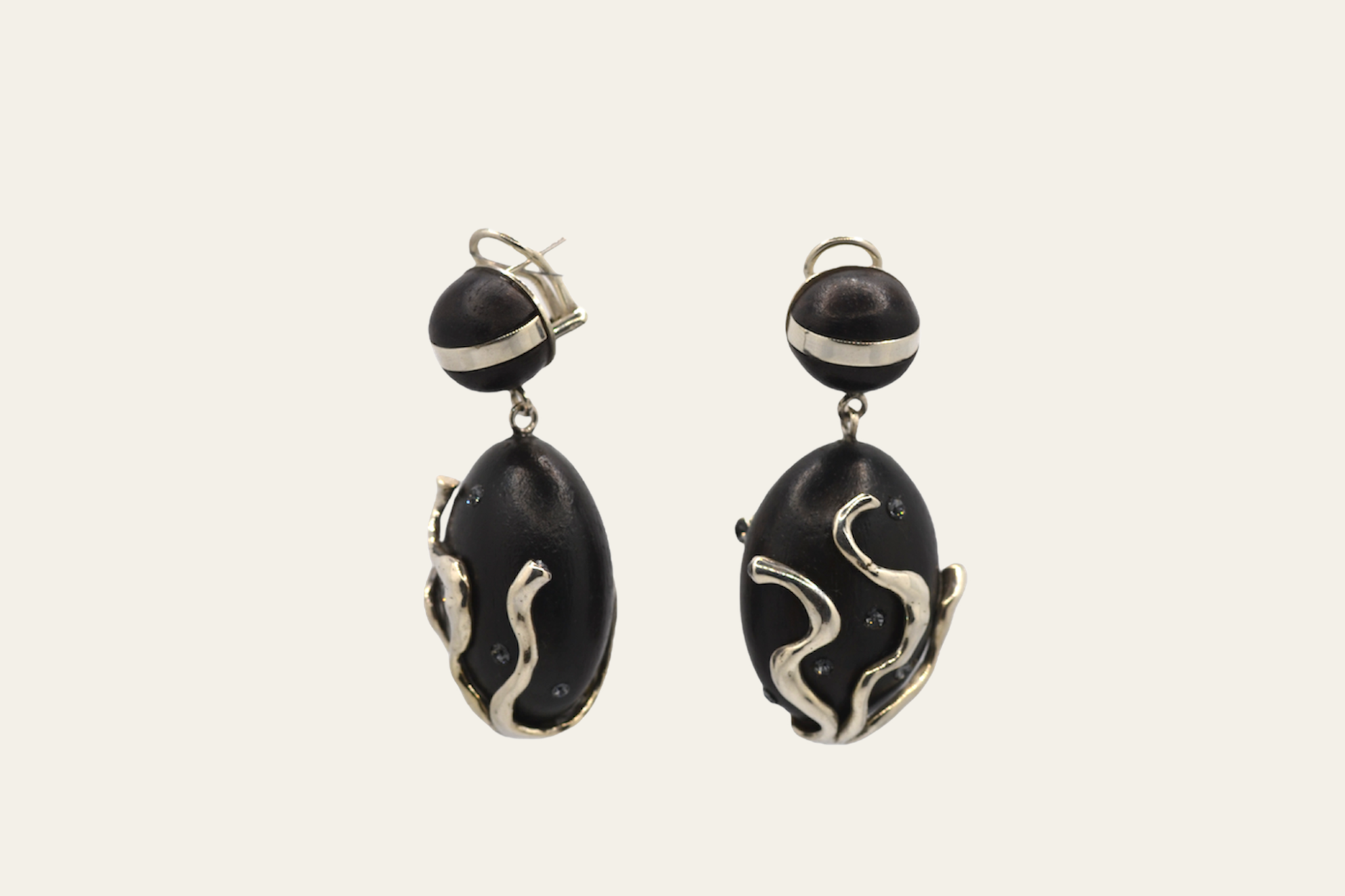 Medusa silver earrings